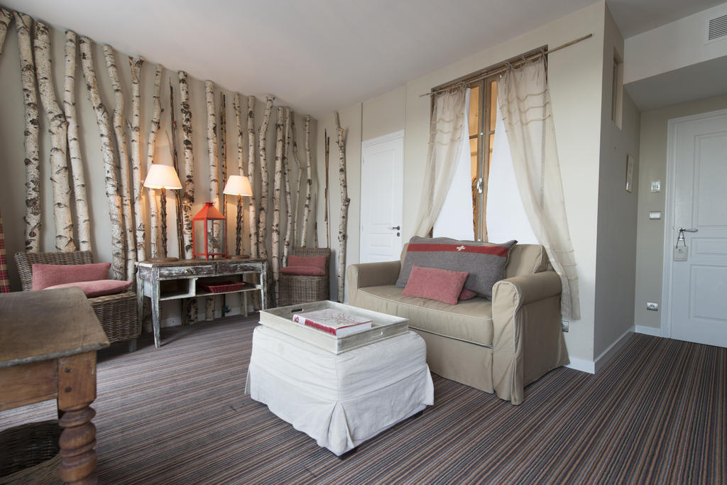 מונסורו La Marine De Loire Hotel & Spa מראה חיצוני תמונה